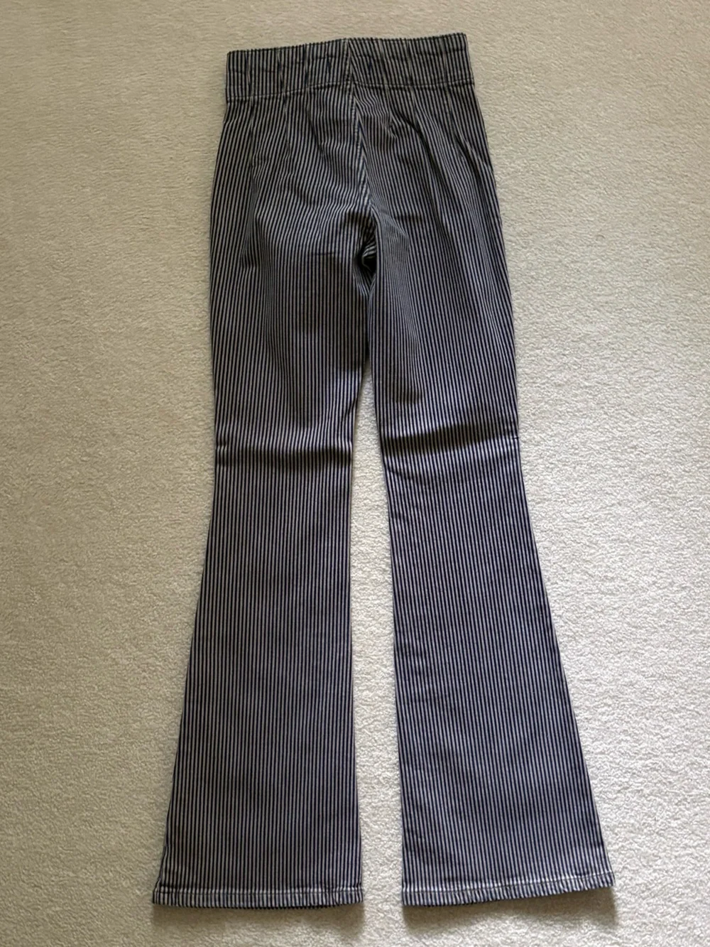 Free People Women’s Jayde Railroad Flare Jeans in Train Car Stripe. Size 26.